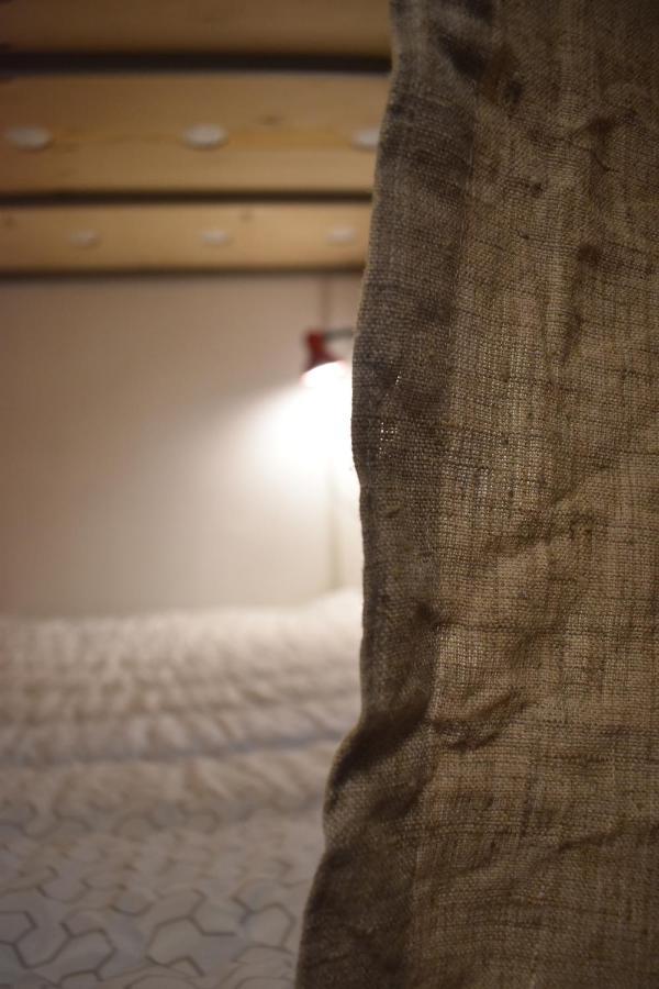 Sleep Studio Hostel เยเรวาน ภายนอก รูปภาพ