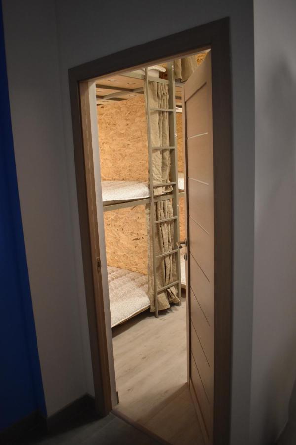 Sleep Studio Hostel เยเรวาน ภายนอก รูปภาพ