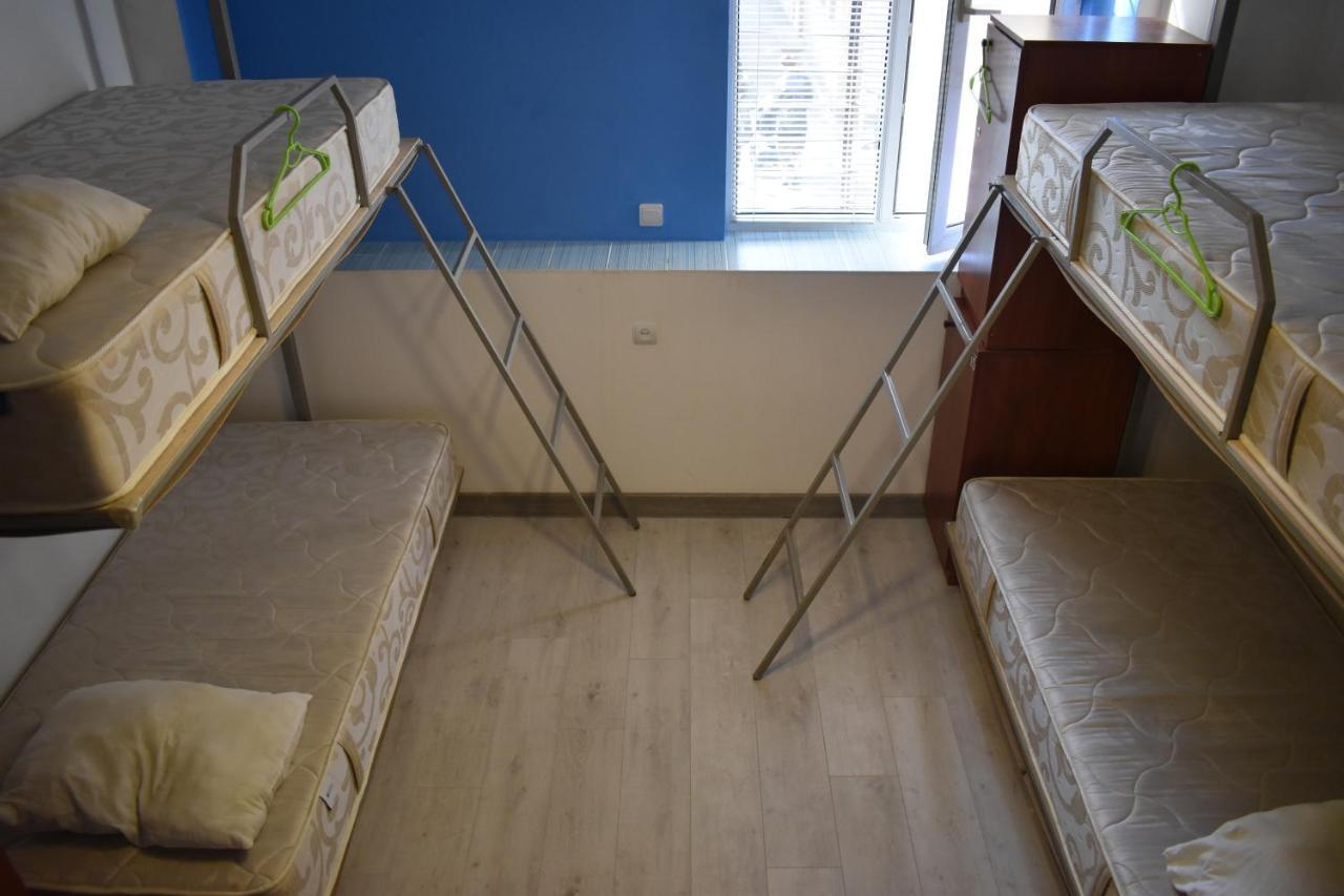 Sleep Studio Hostel เยเรวาน ภายนอก รูปภาพ