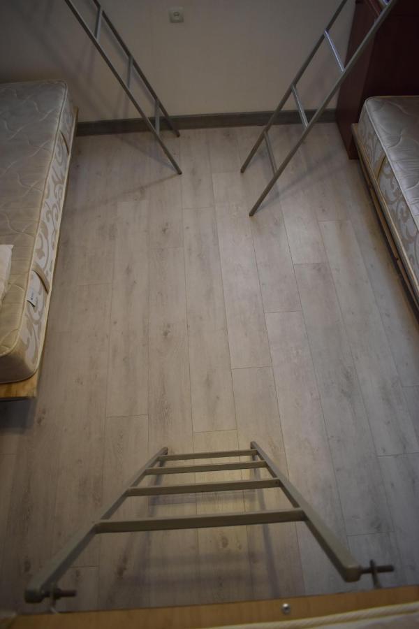 Sleep Studio Hostel เยเรวาน ภายนอก รูปภาพ