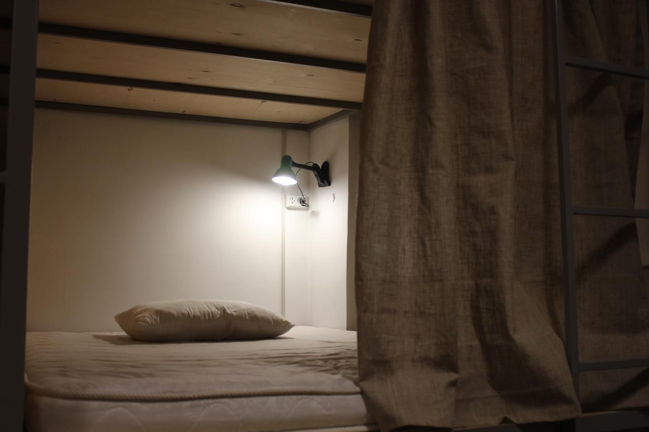 Sleep Studio Hostel เยเรวาน ภายนอก รูปภาพ